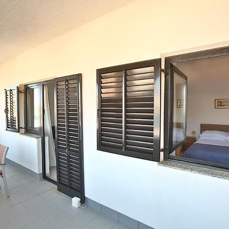 Apartman Branko パグ エクステリア 写真